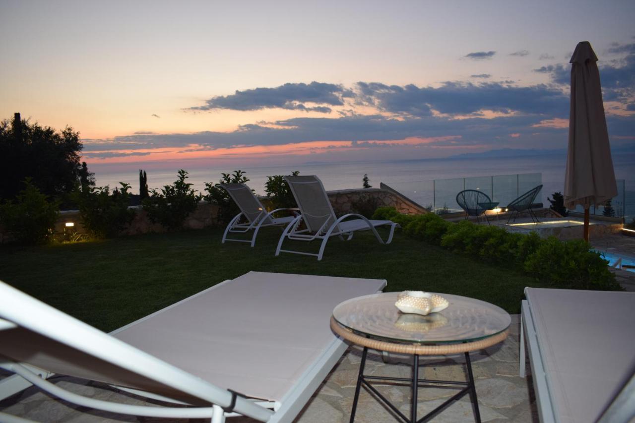 Villa Thetis With Private Pool Where The Sunsets Fade Away Áyios Nikítas Kültér fotó