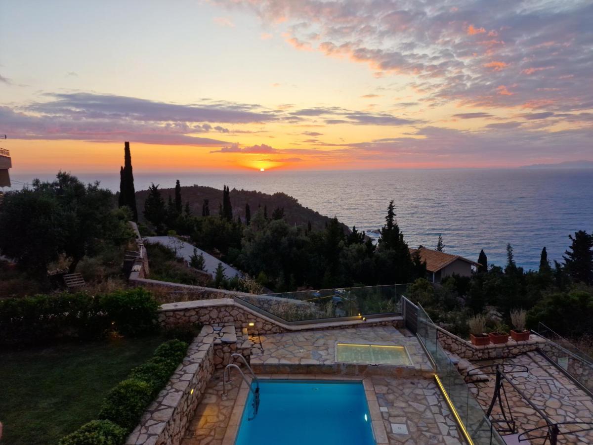 Villa Thetis With Private Pool Where The Sunsets Fade Away Áyios Nikítas Kültér fotó