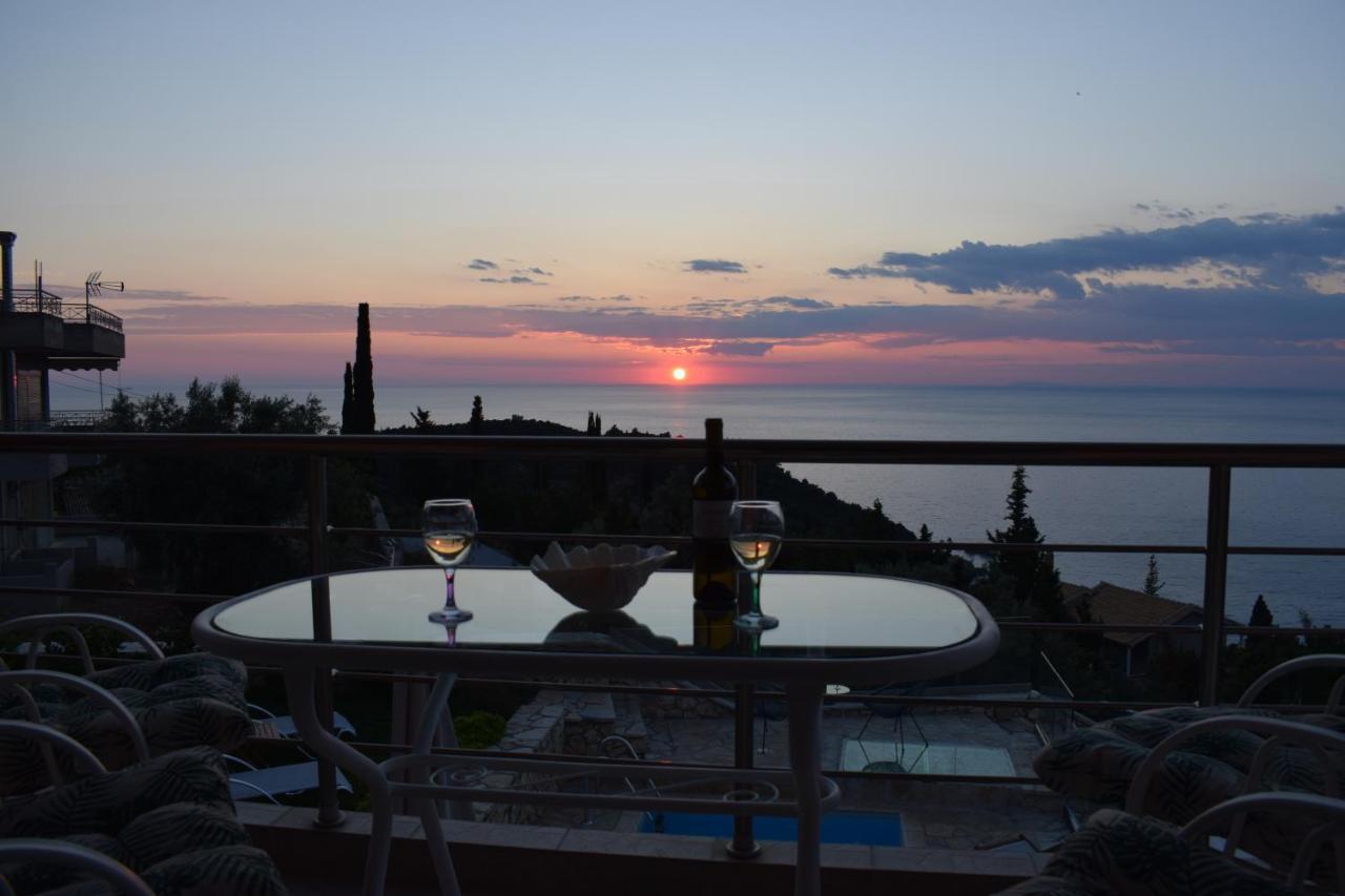 Villa Thetis With Private Pool Where The Sunsets Fade Away Áyios Nikítas Kültér fotó