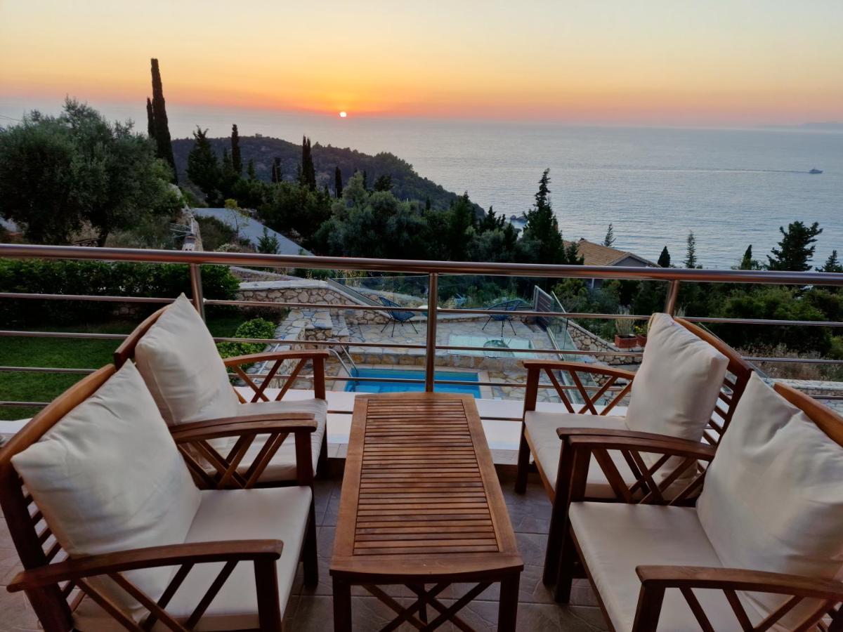 Villa Thetis With Private Pool Where The Sunsets Fade Away Áyios Nikítas Kültér fotó