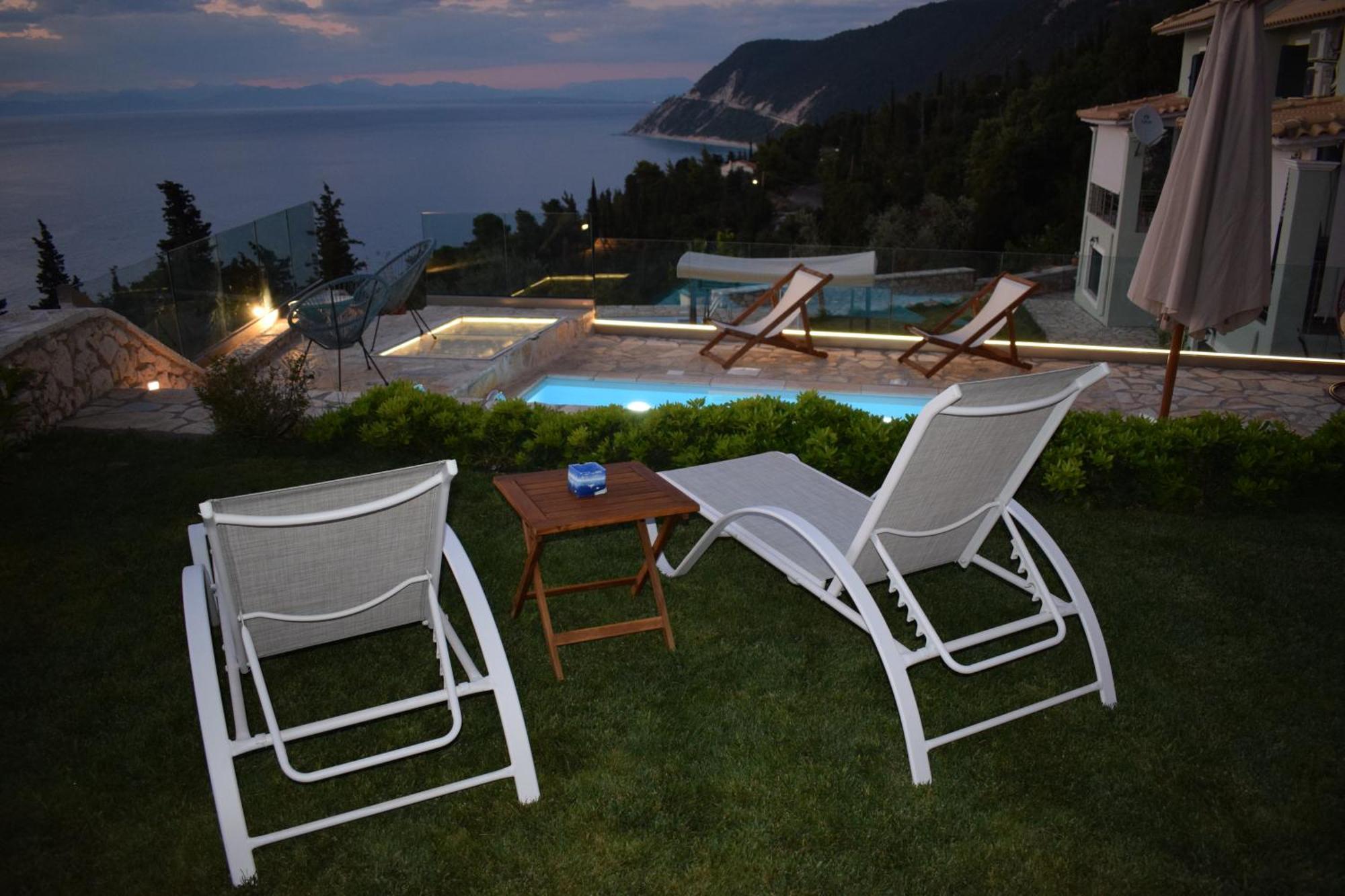 Villa Thetis With Private Pool Where The Sunsets Fade Away Áyios Nikítas Kültér fotó